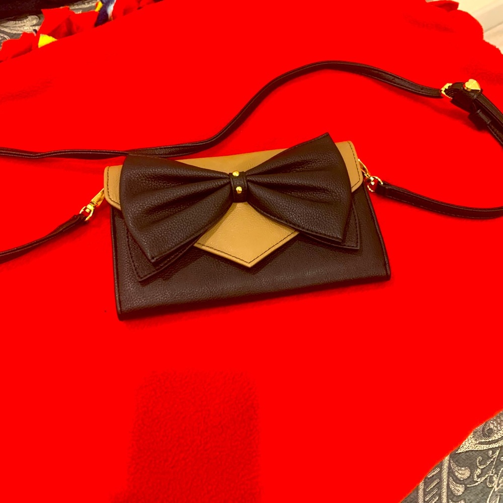 Betsey Johnson cross body bag